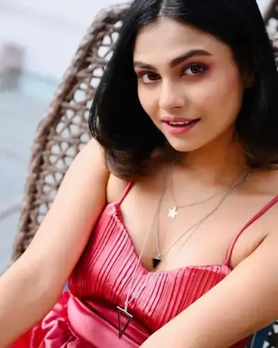 Call Girls Service in Gummidipoondi